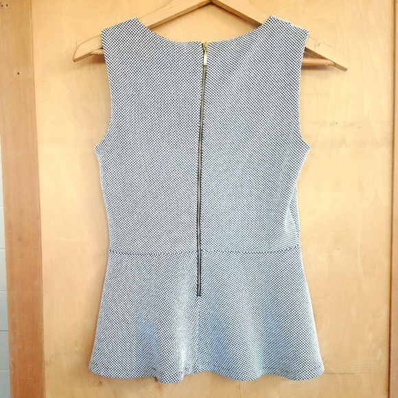 Peplum top - Picture 2 of 7